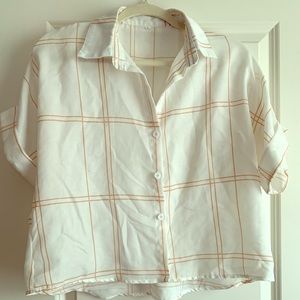 Cropped button-up